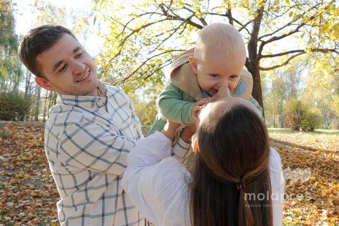 Come funziona l’assegno unico e chi può beneficiarne in Italia