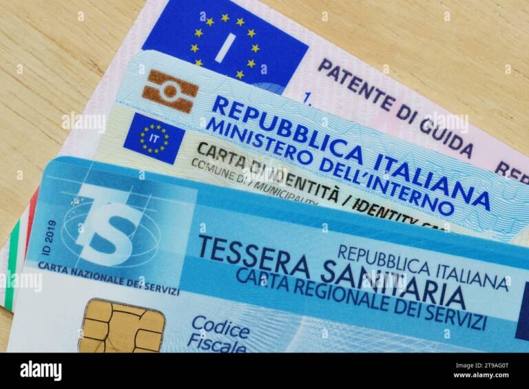 Cos'è il Numero della Carta d'Identità e Come Trovarlo 2 primo piano di una carta didentita italiana